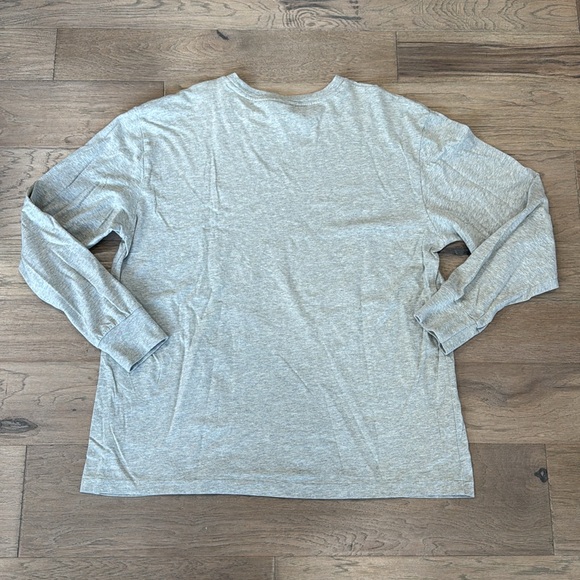 EUC Polo Ralph Lauren Mens Heathered Classic Fit T-Shirt Gray Large - Picture 8 of 9